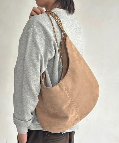 仿麂皮抽繩斜挎包