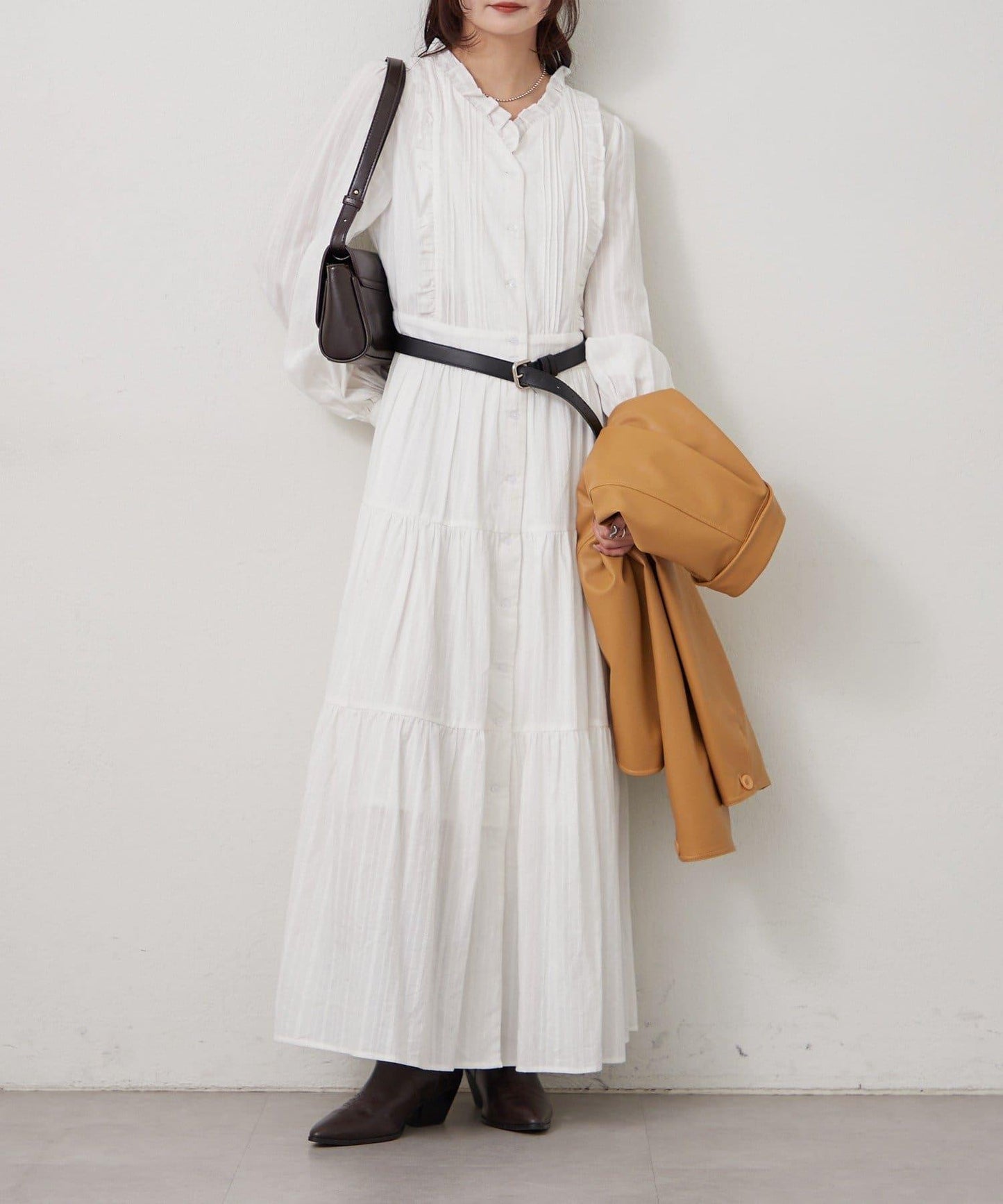 棉質荷葉邊連衣裙