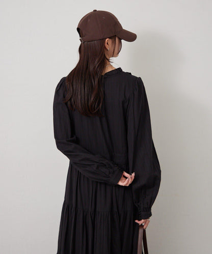 棉質荷葉邊連衣裙