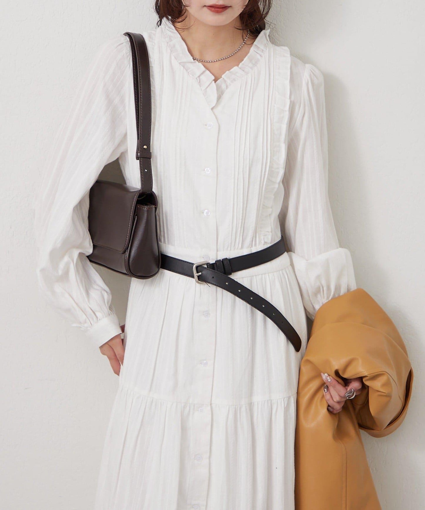 棉質荷葉邊連衣裙