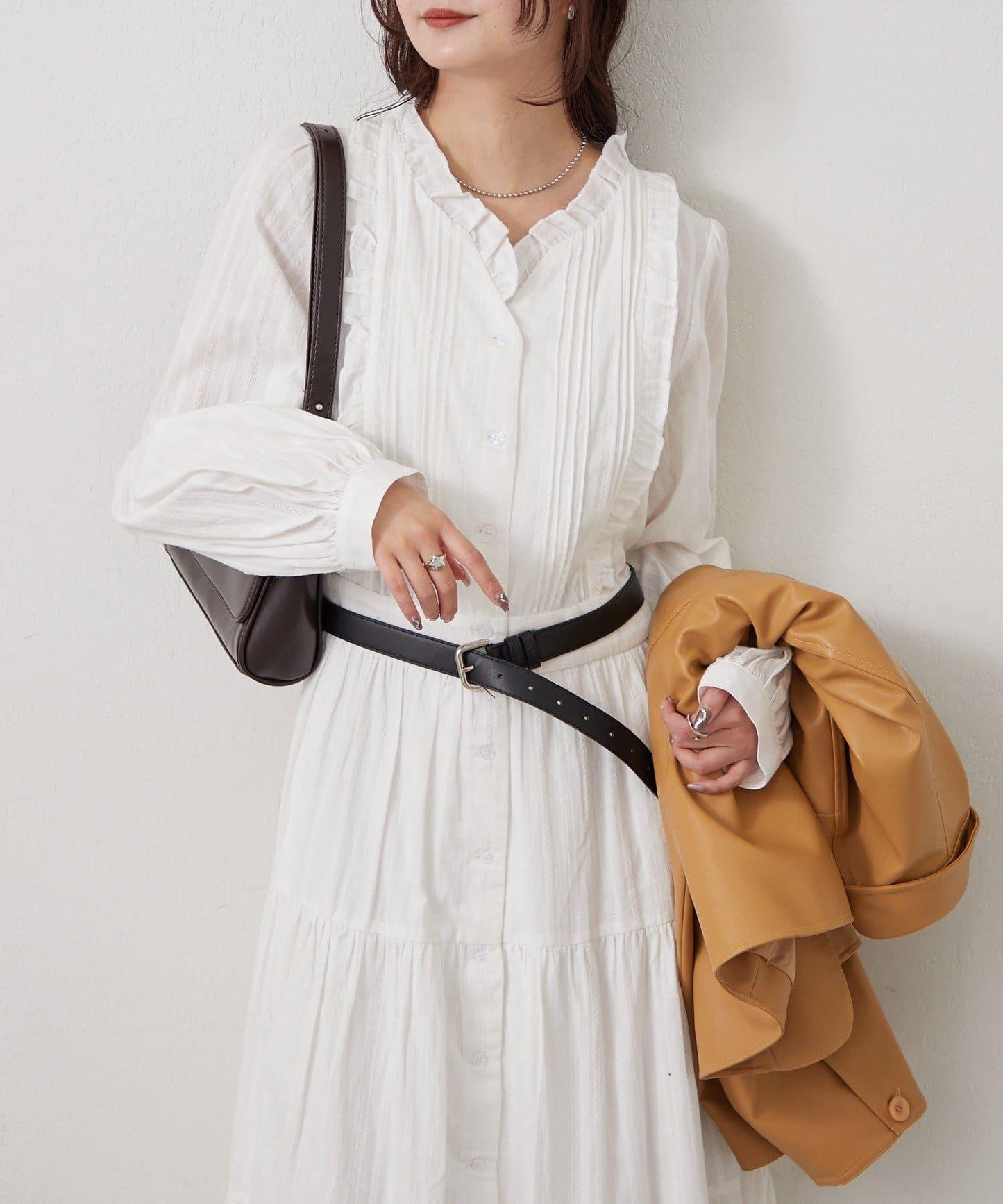 棉質荷葉邊連衣裙