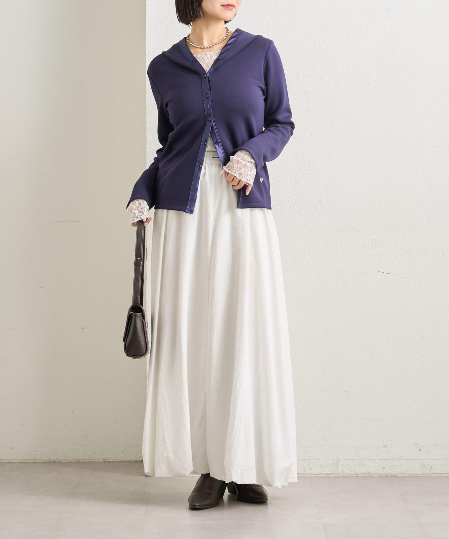 緞面拼接針織連帽衛衣