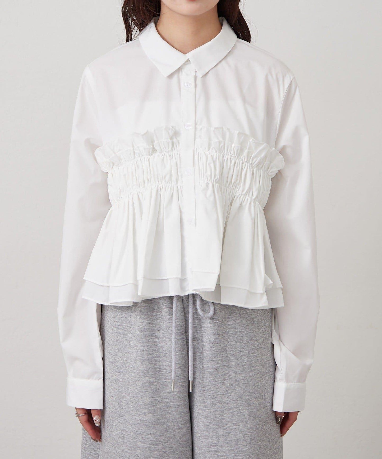 褶皺層疊女式襯衫