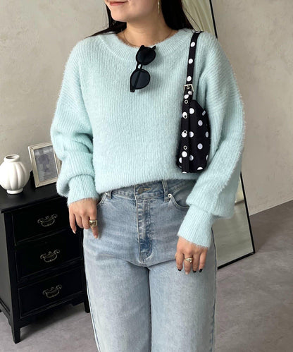 背部金屬裝飾船領長毛針織衫