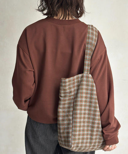 復古風格胸部刺繡亨利領衛衣