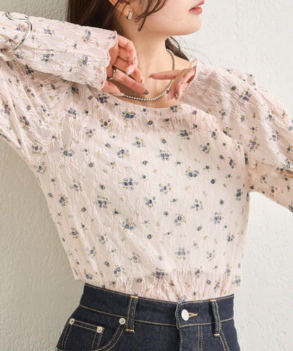 蕾絲花卉圖案透視長袖T恤