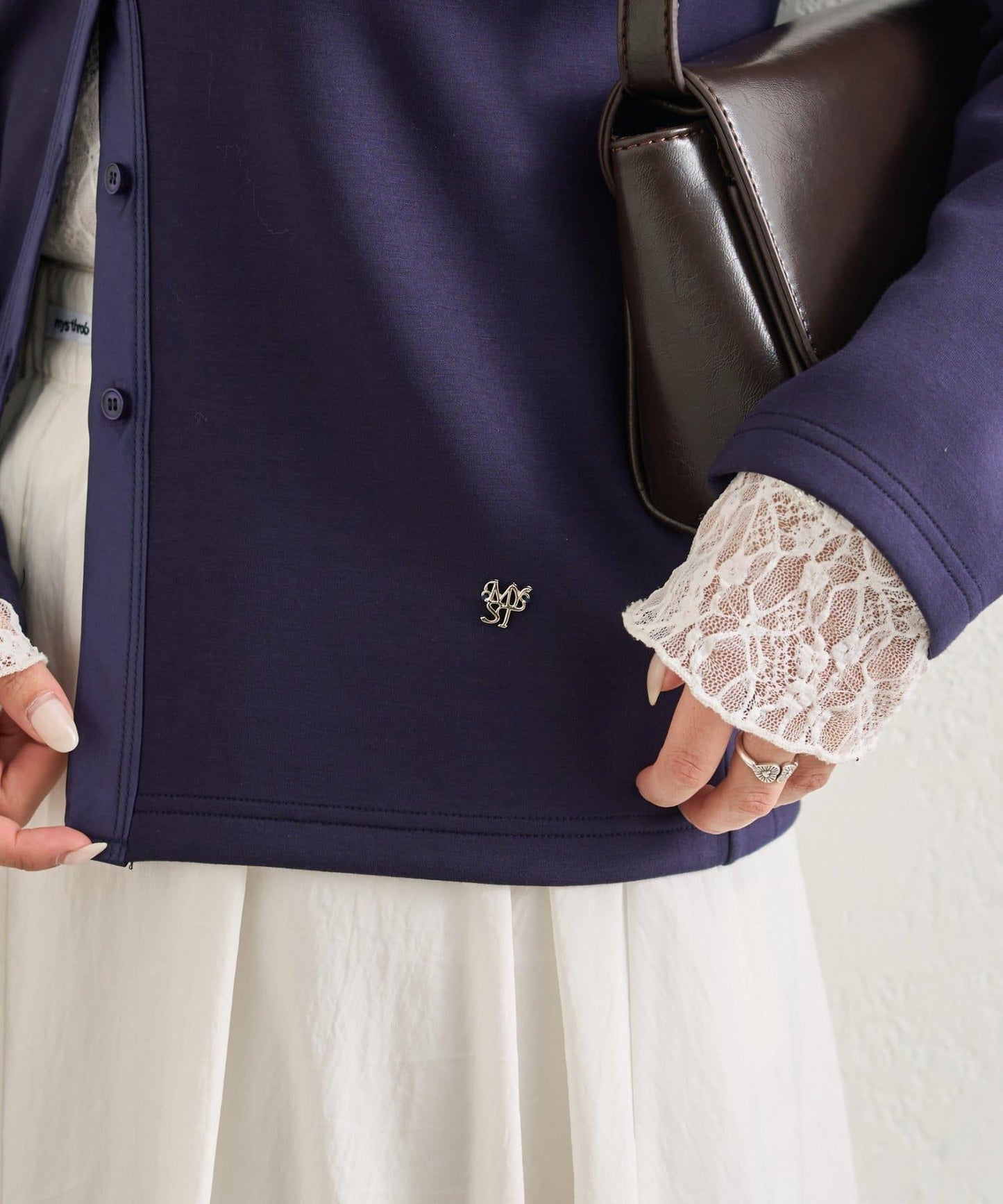 緞面拼接針織連帽衛衣