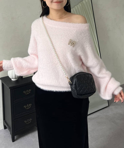 背部金屬裝飾船領長毛針織衫