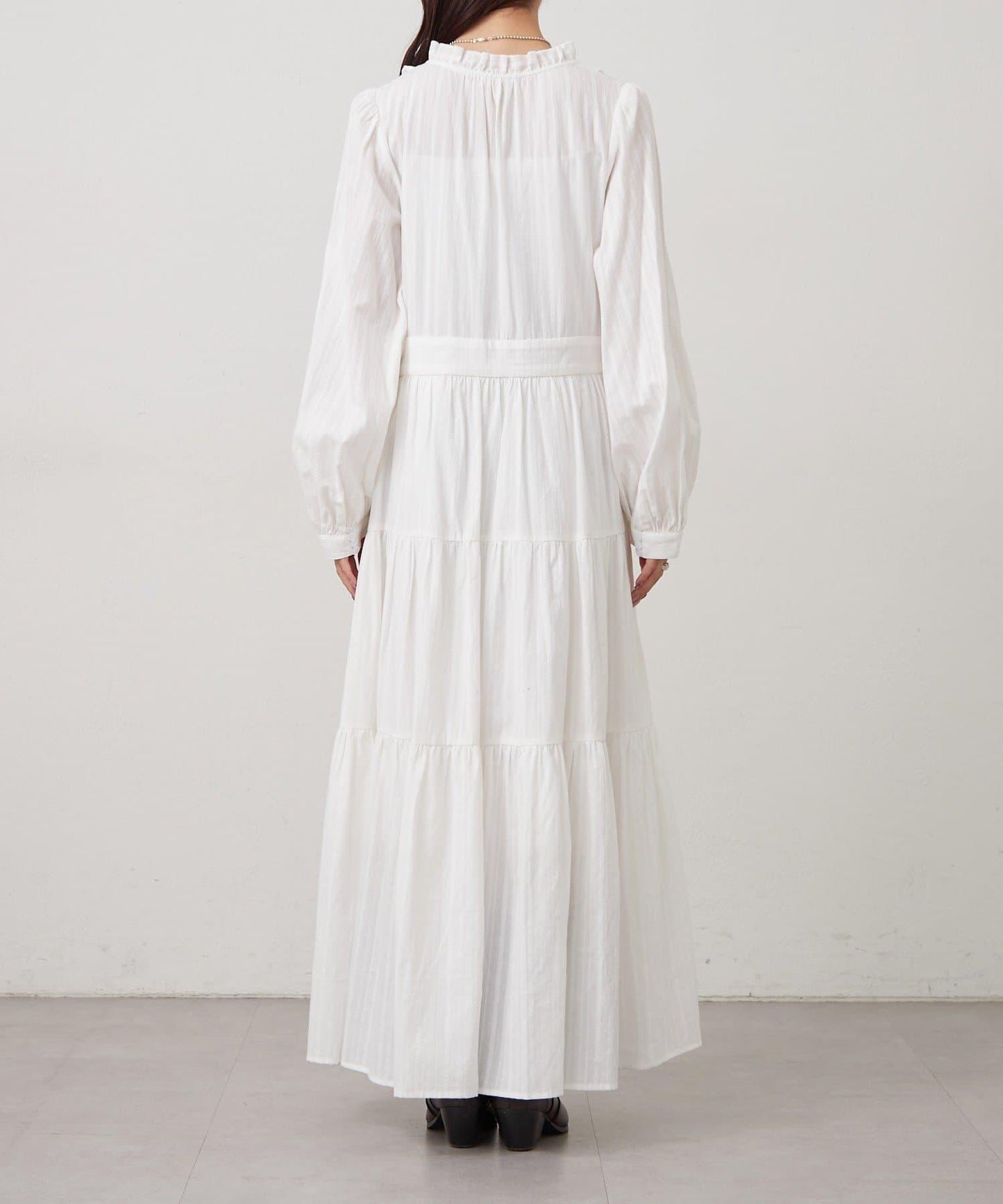 棉質荷葉邊連衣裙