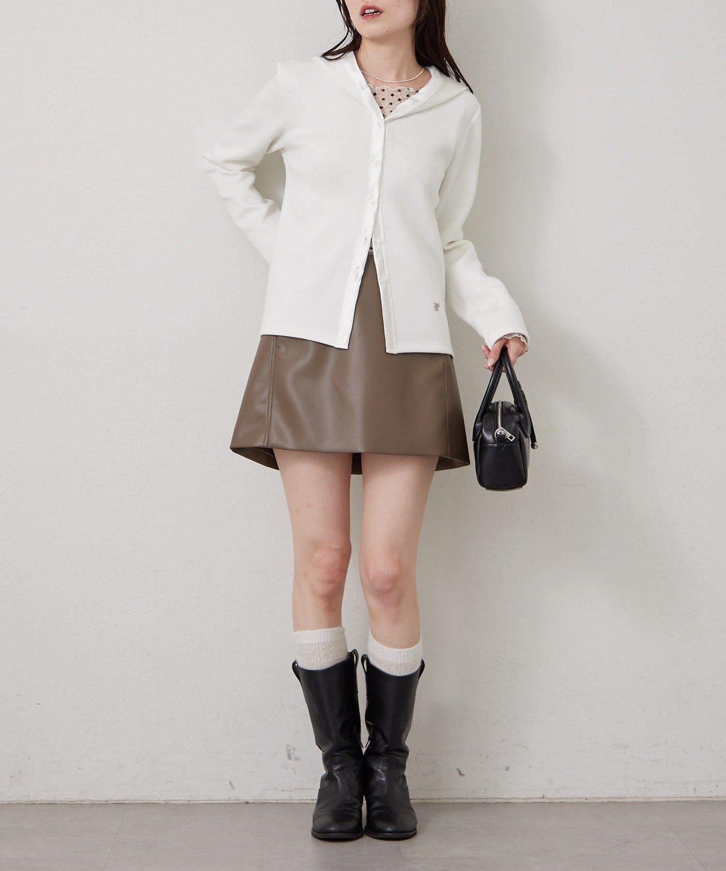 緞面拼接針織連帽衛衣