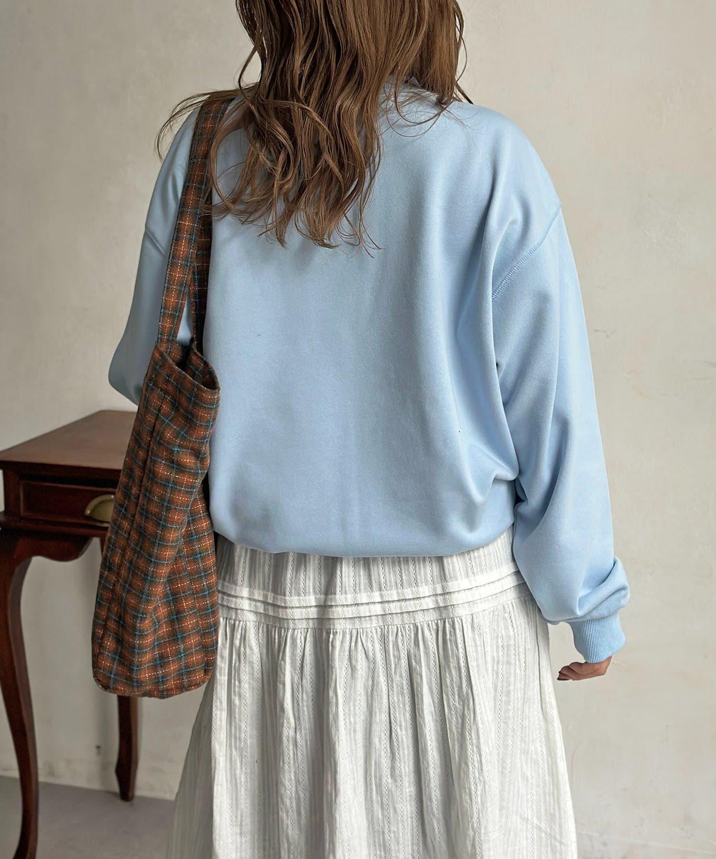 復古風格胸部刺繡泡泡袖衛衣