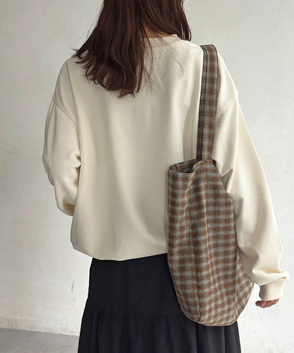 復古風格胸部刺繡亨利領衛衣