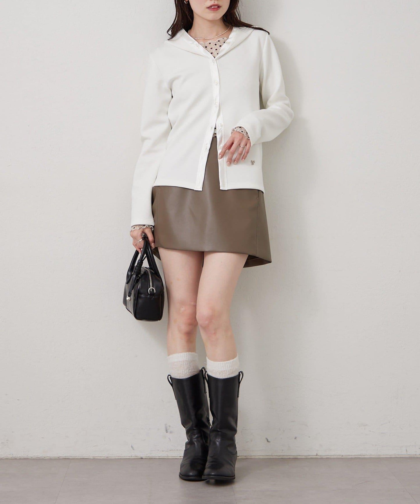 緞面拼接針織連帽衛衣