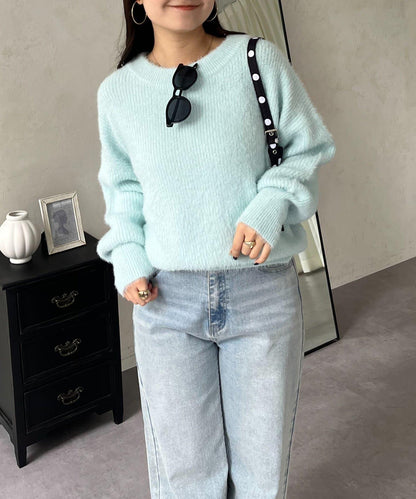 背部金屬裝飾船領長毛針織衫