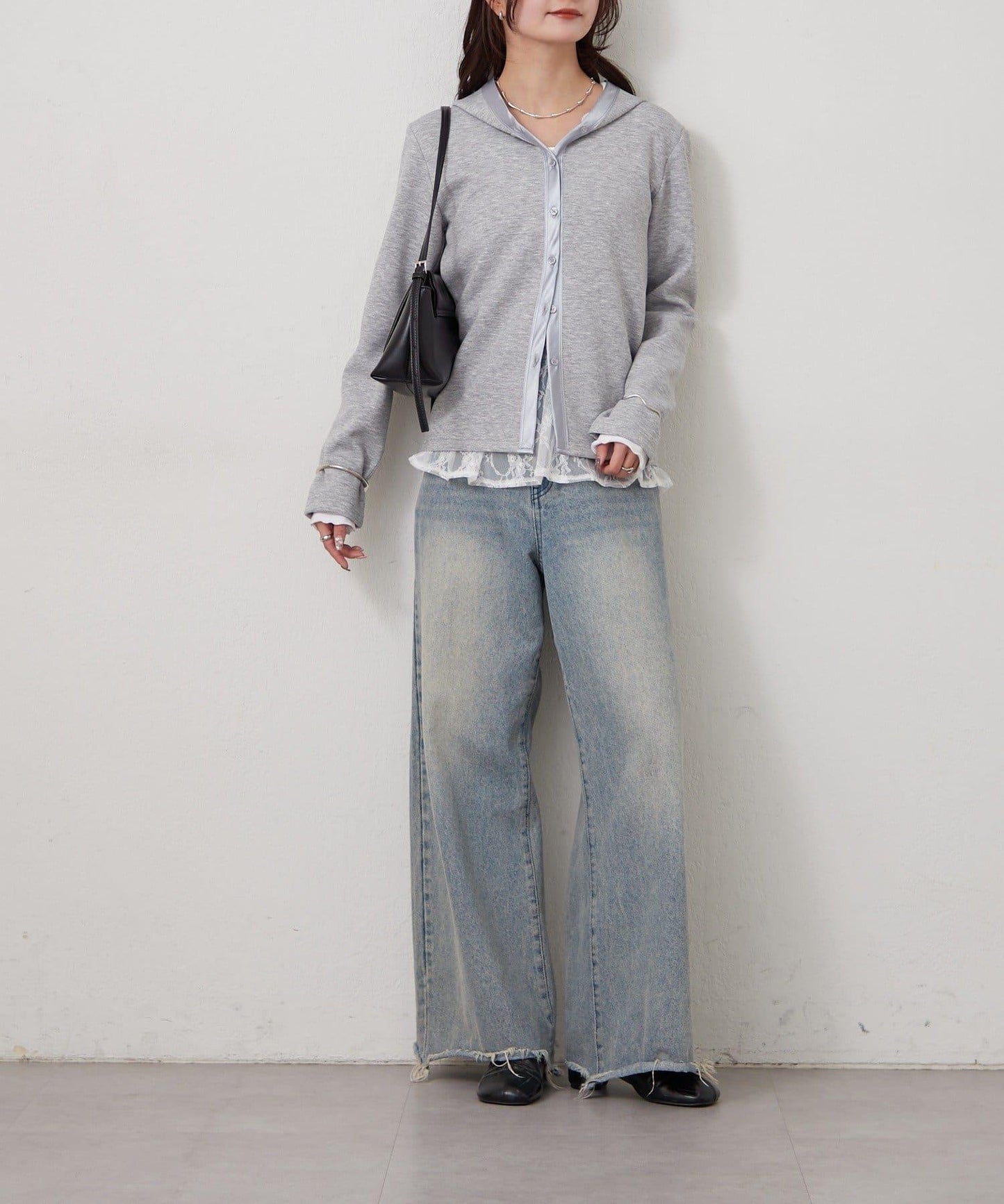 緞面拼接針織連帽衛衣