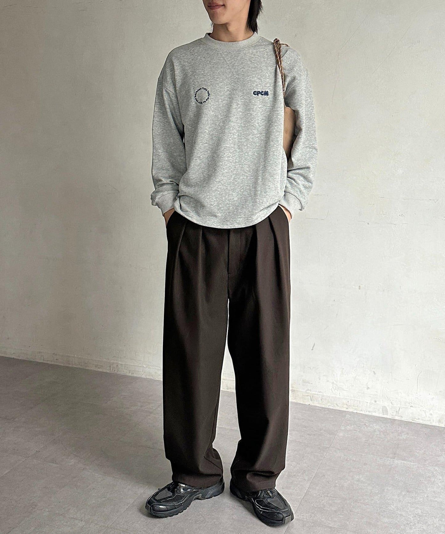 復古風格胸部刺繡泡泡袖衛衣