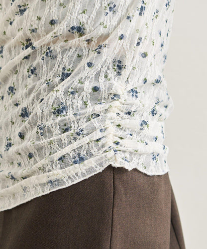 蕾絲花卉圖案透視長袖T恤