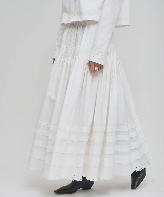 【GEMINI】波浪邊刺繡半身裙