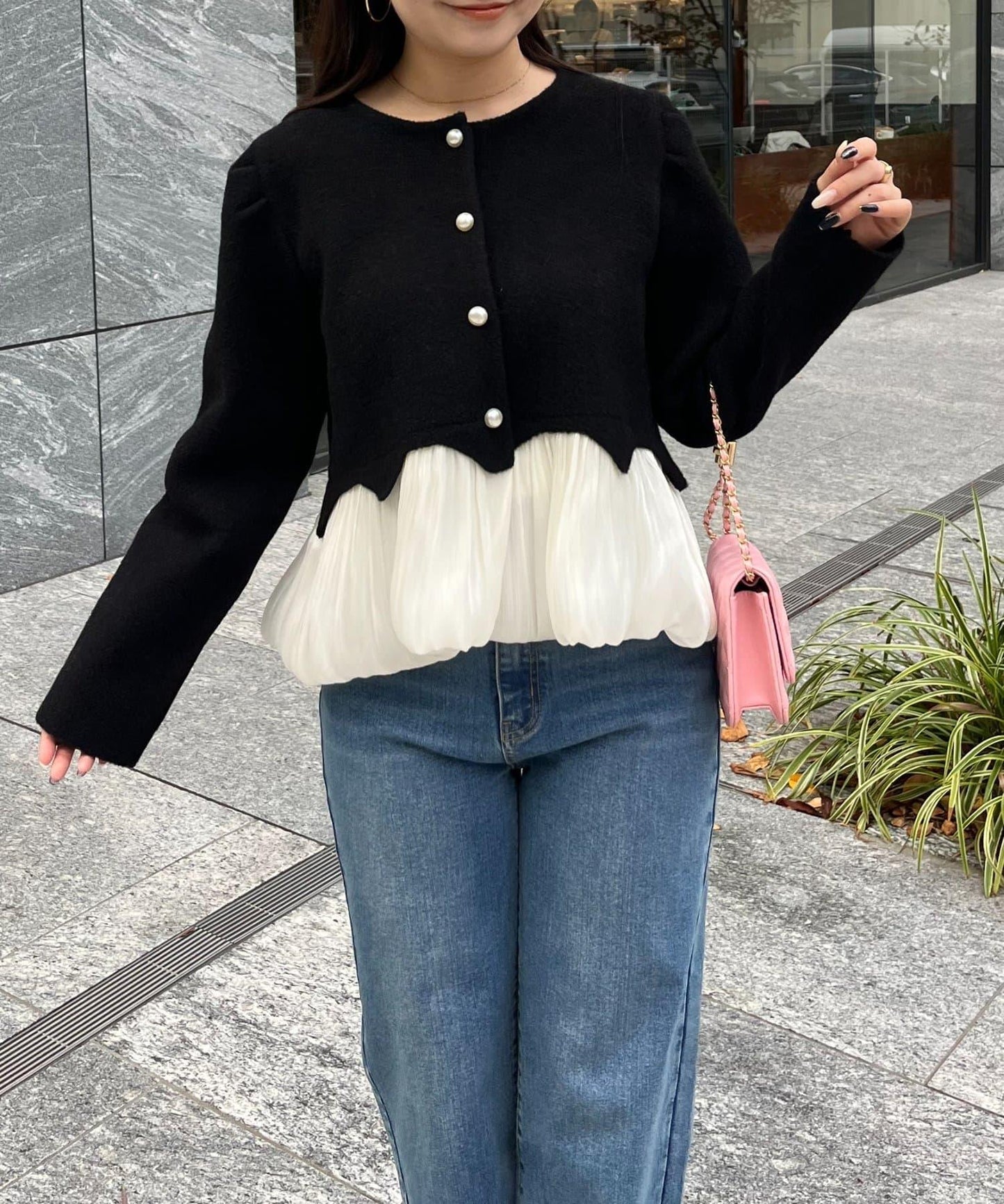下襬氣球珍珠紐扣拼接荷葉邊針織衫