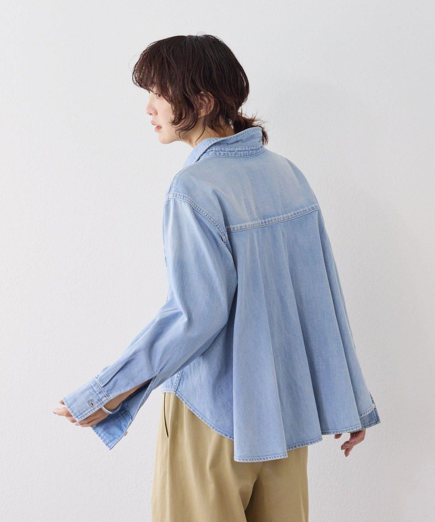 【RIMH】後襬荷葉邊短款襯衫/預計1月下旬發貨