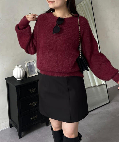 背部金屬裝飾船領長毛針織衫