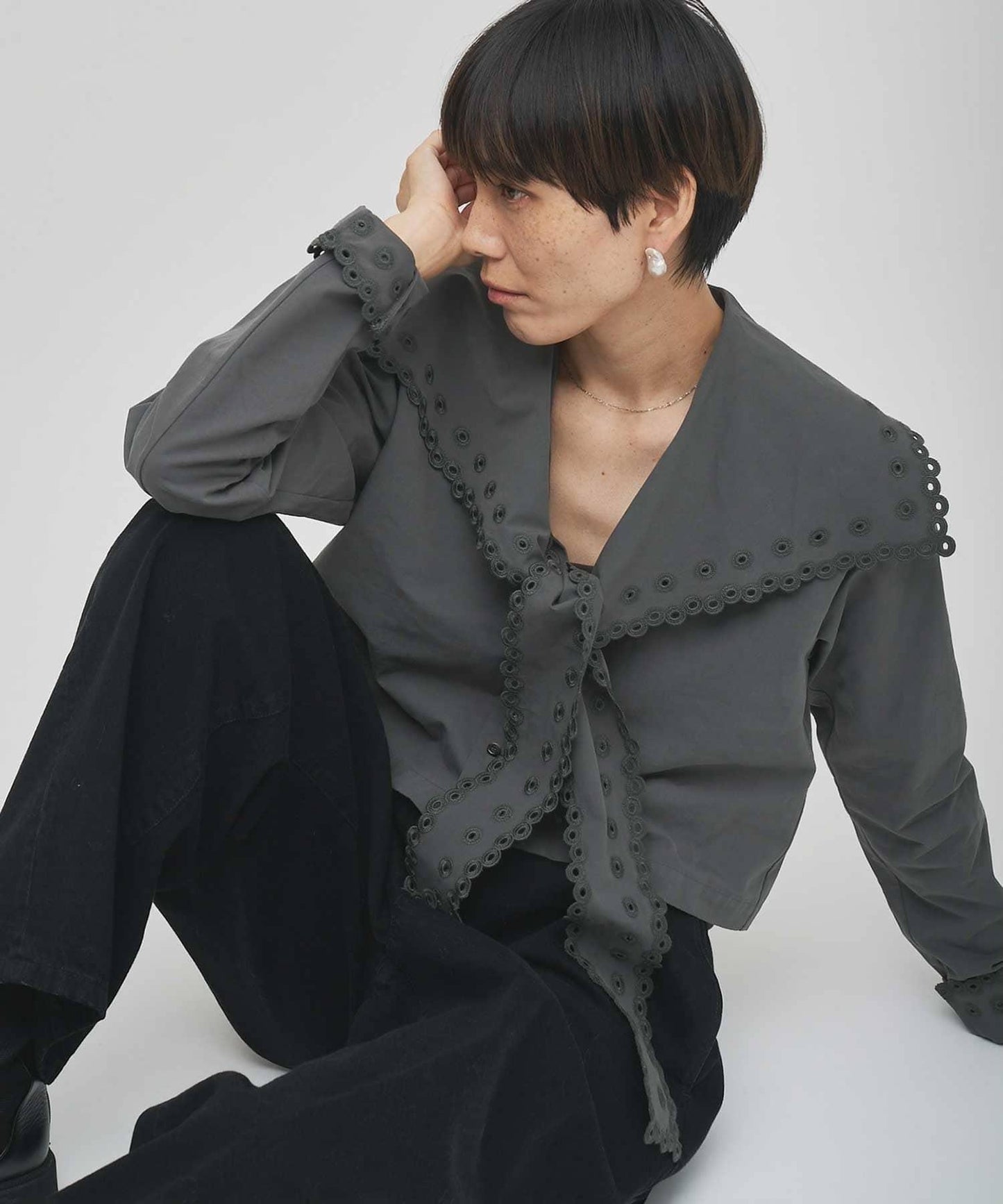 【GEMINI】波浪邊襯衫