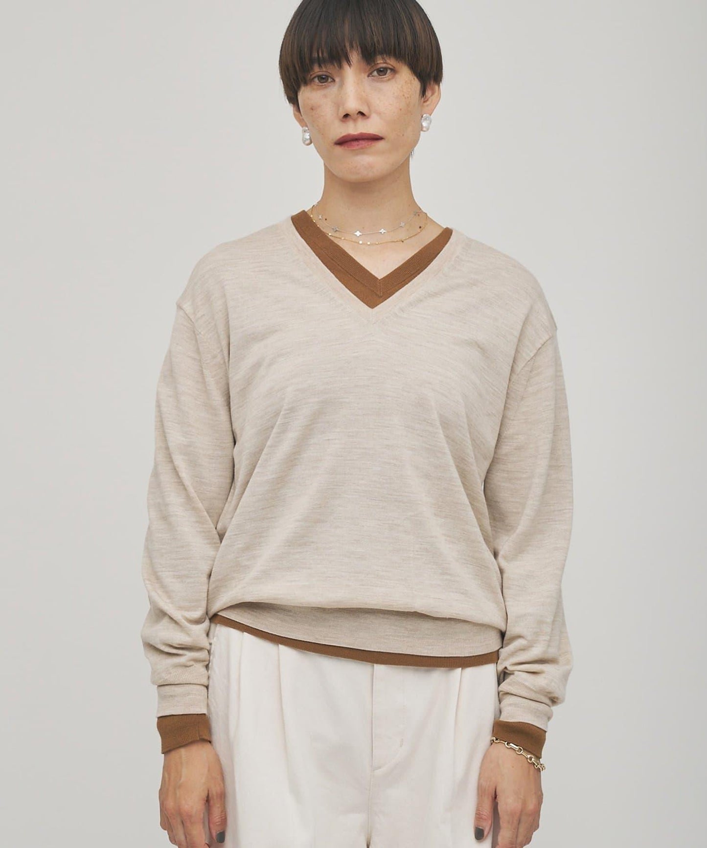 【GEMINI】高密度V領針織套頭衫