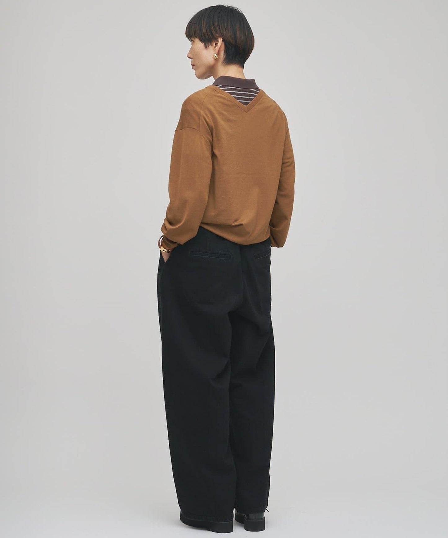 【GEMINI】高密度V領針織套頭衫