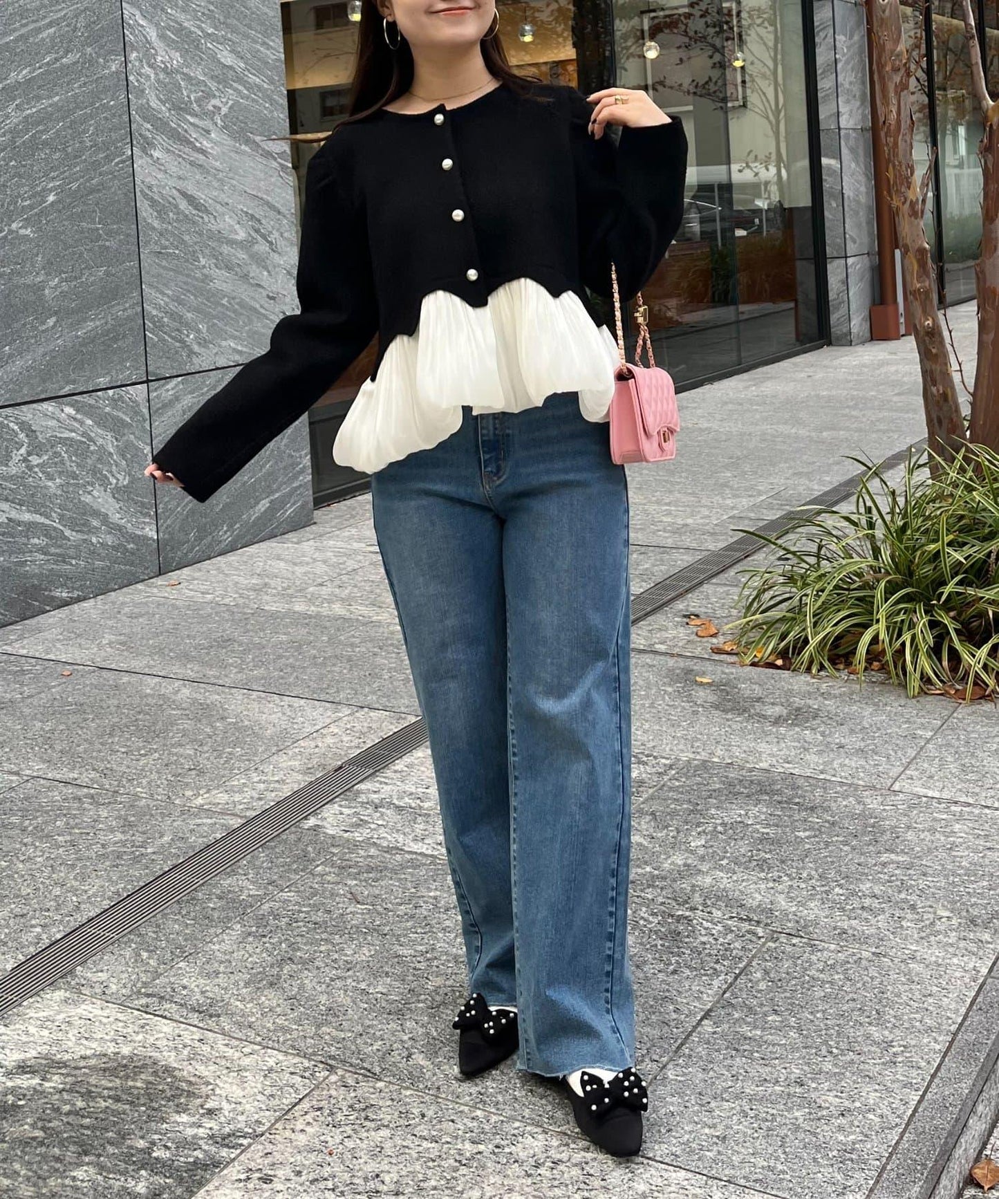 下襬氣球珍珠紐扣拼接荷葉邊針織衫