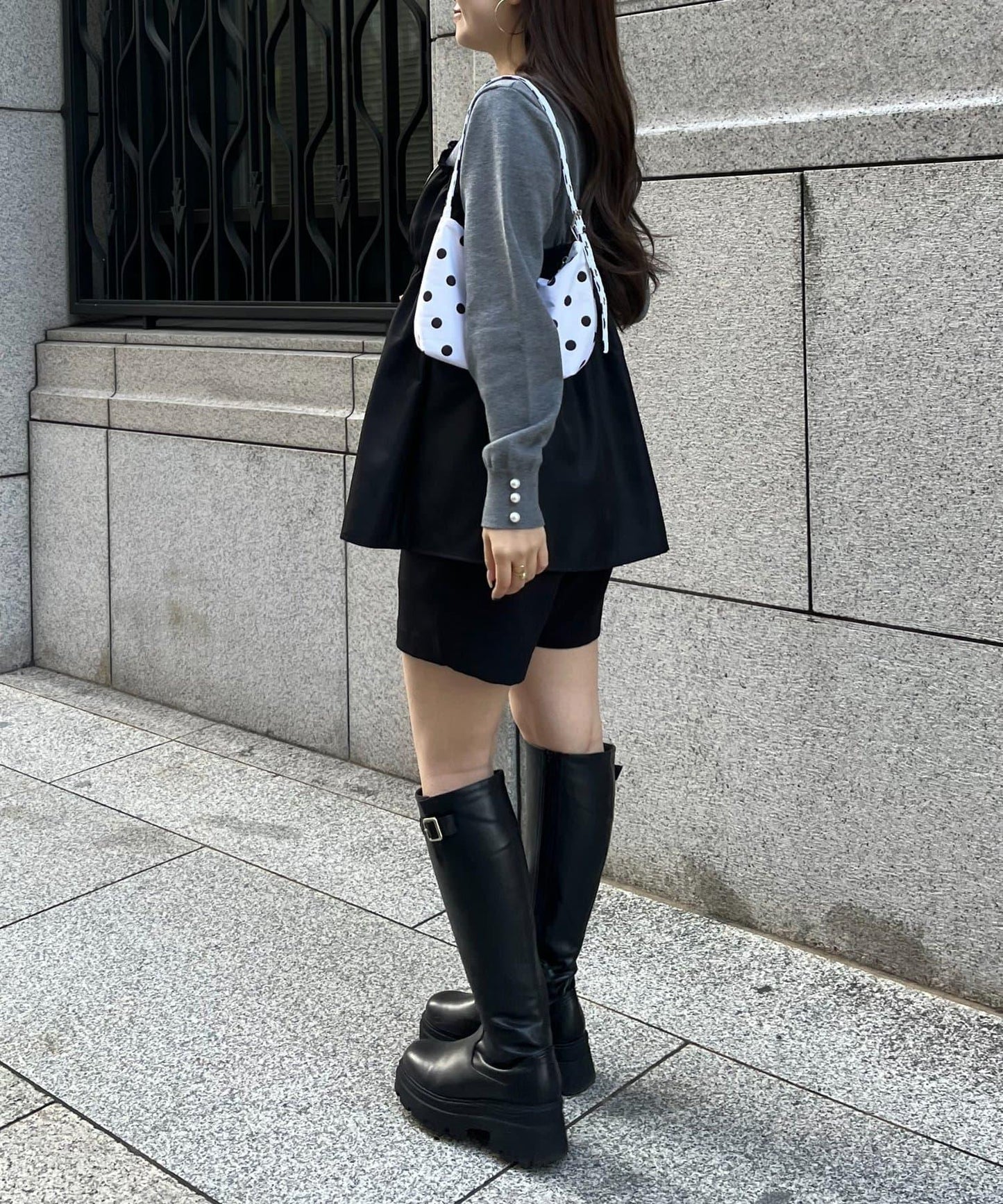 褶皺吊帶拼接荷葉邊針織衫