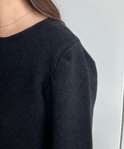 下襬氣球珍珠紐扣拼接荷葉邊針織衫