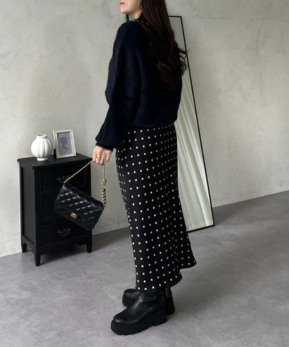 緞面波點斜裁半身裙
