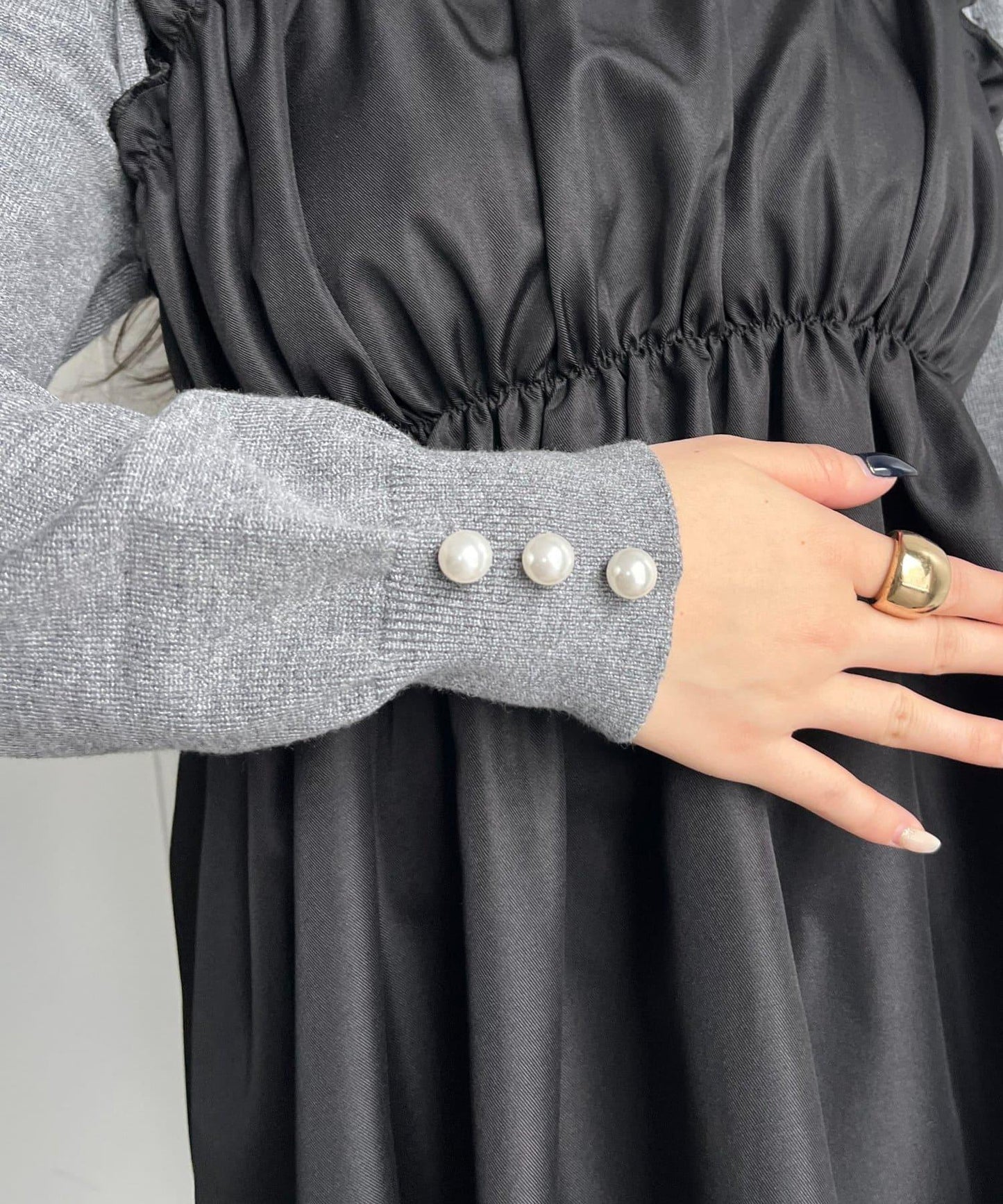 褶皺吊帶拼接荷葉邊針織衫