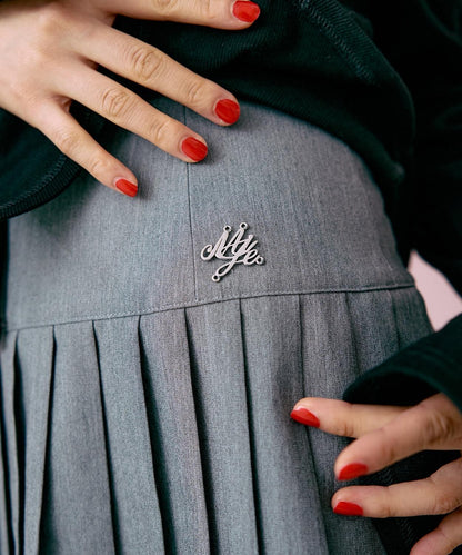 標誌牌褶皺半身裙【韓國時尚】