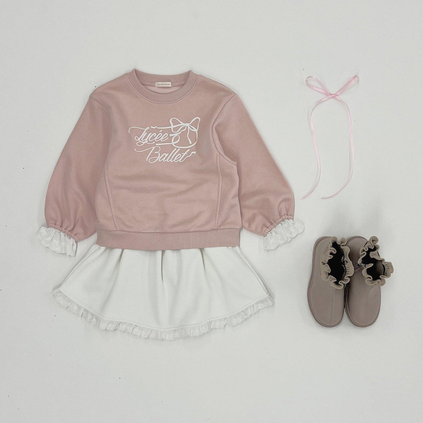 【Lycee mine 芭蕾系列】袖口蕾絲衛衣