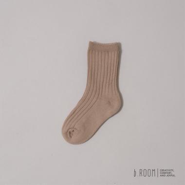 【日常標準服飾系列】微妙色基礎襪