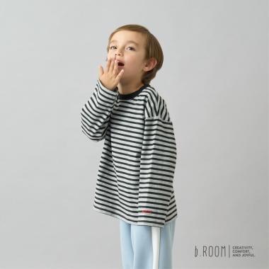 【日常標準服飾系列】寬鬆版型條紋長袖T恤