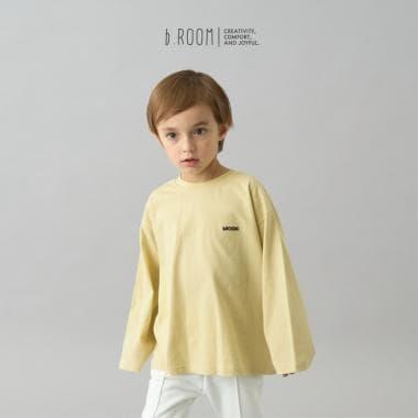 【日常標準服飾系列】寬鬆版型單點簡約長袖T恤