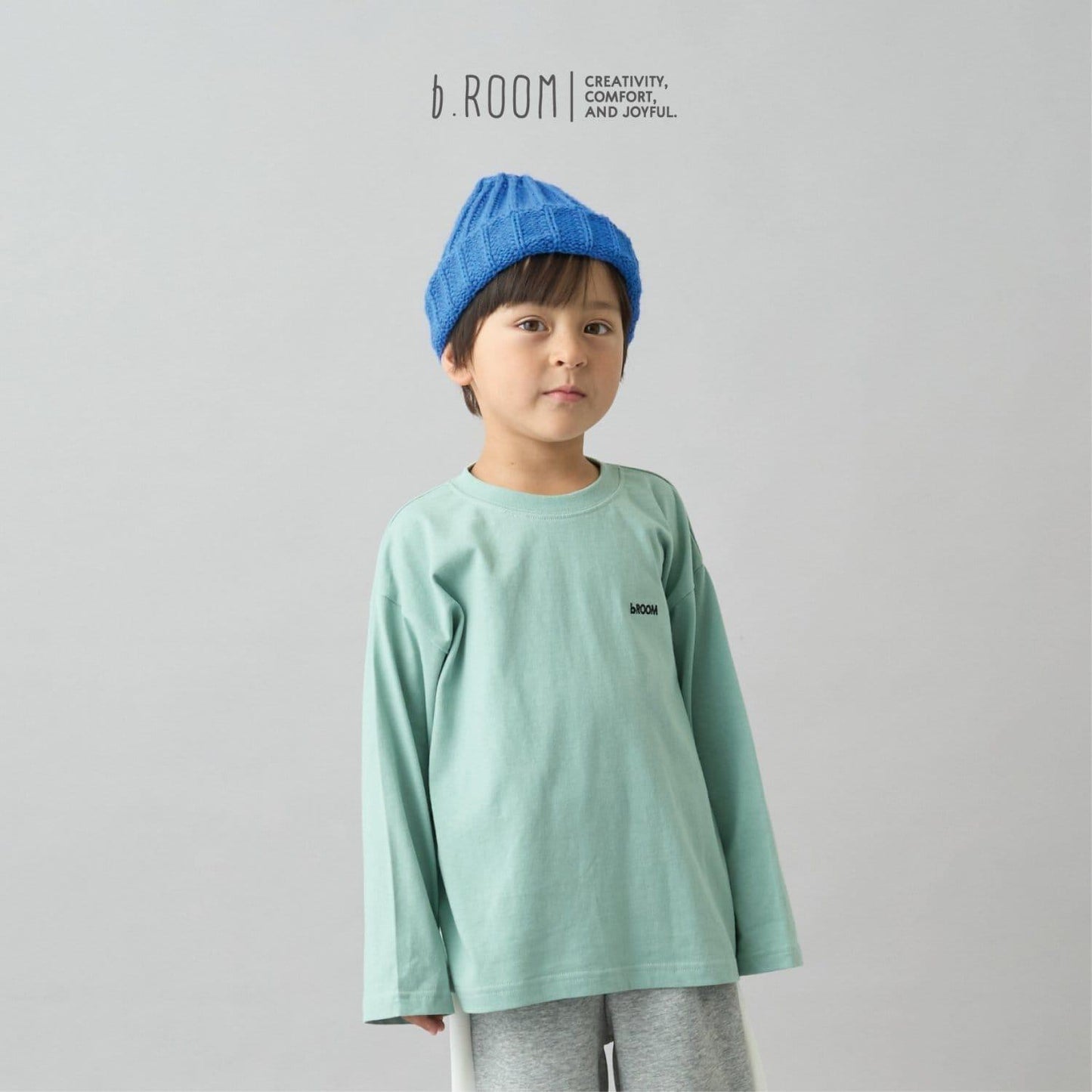 【日常標準服飾系列】寬鬆版型單點簡約長袖T恤