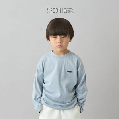 【日常標準服飾系列】寬鬆版型單點簡約長袖T恤