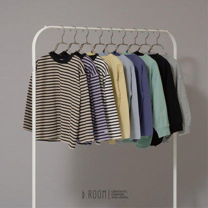 【日常標準服飾系列】寬鬆版型單點簡約長袖T恤