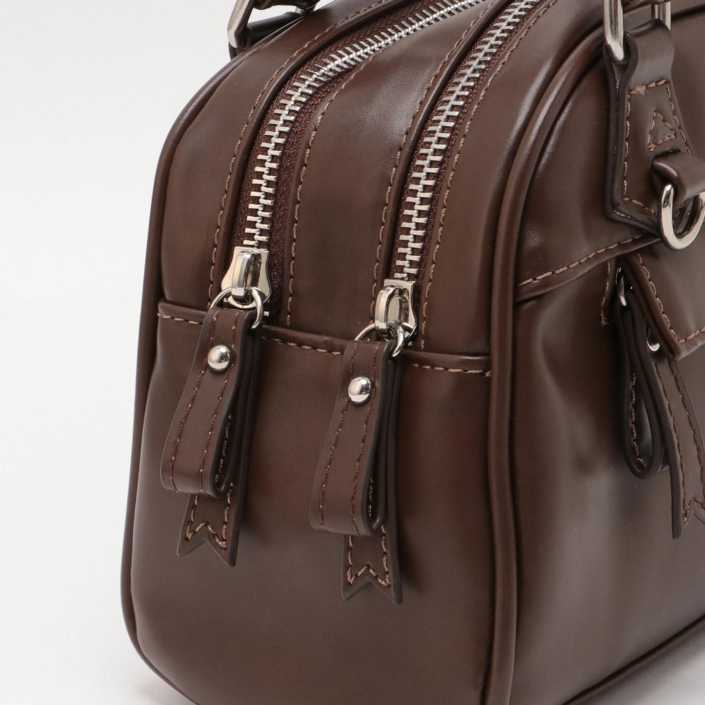 附蝴蝶結收納包波士頓包