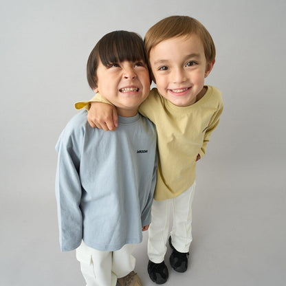 【日常標準服飾系列】寬鬆版型單點簡約長袖T恤