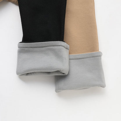 【人氣商品】【直營店無售】電車刺繡貼布錐形褲