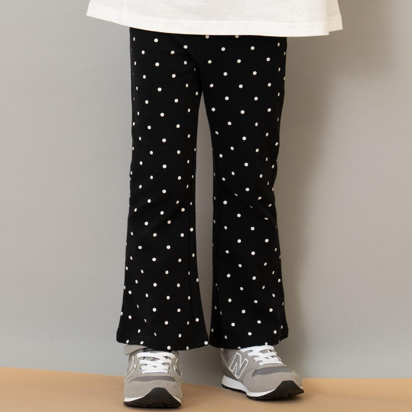 防汙羅紋喇叭打底褲