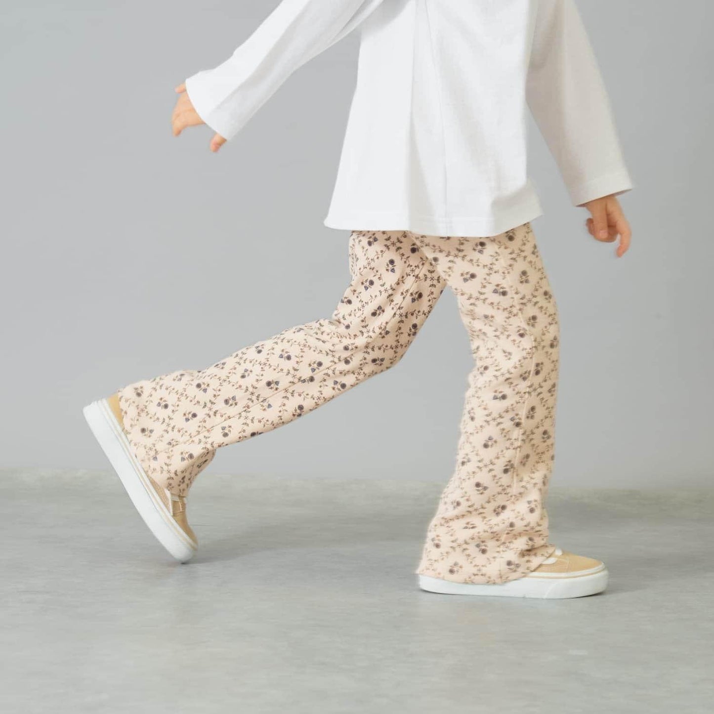 防汙羅紋喇叭打底褲