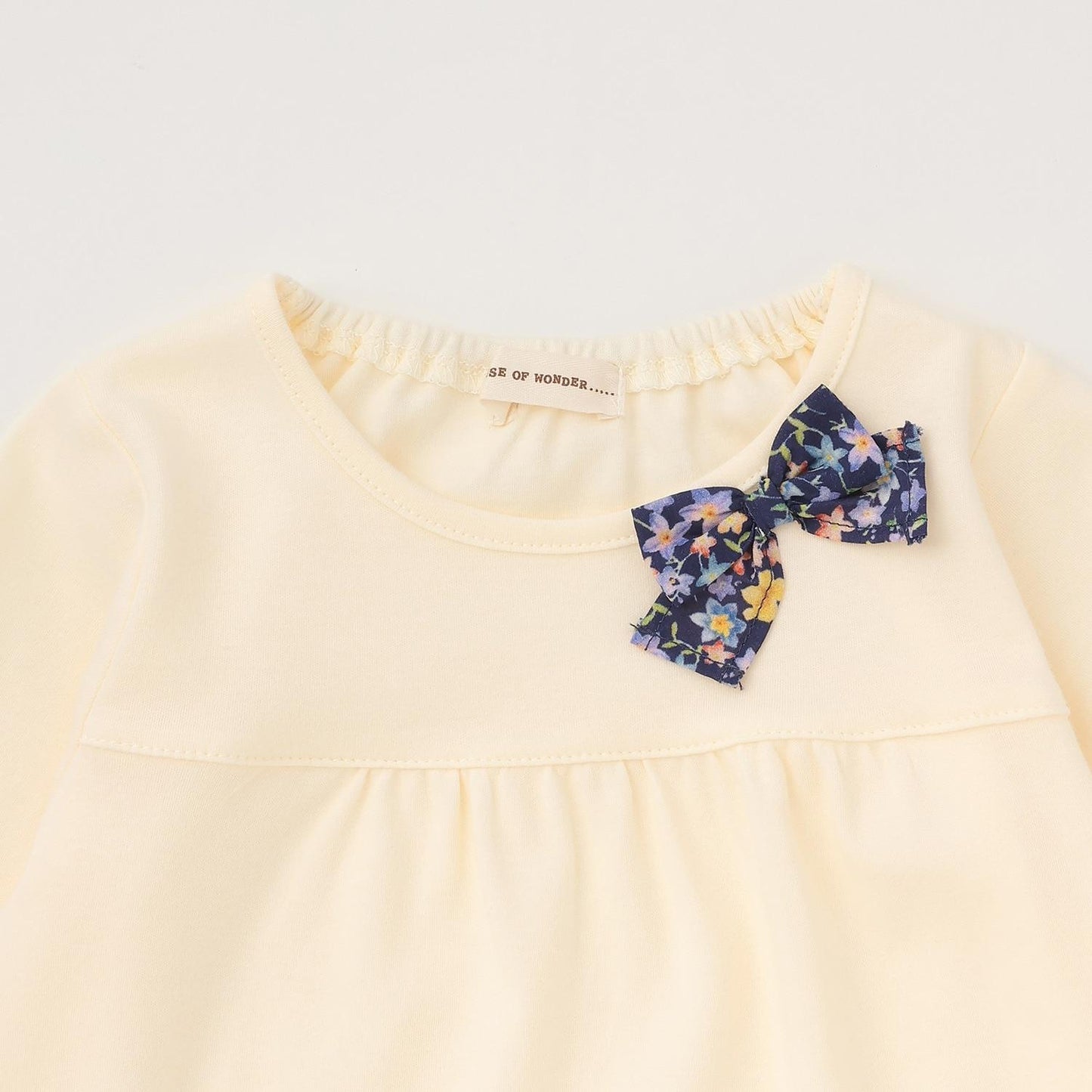 小花圖案長袖蝴蝶結T恤