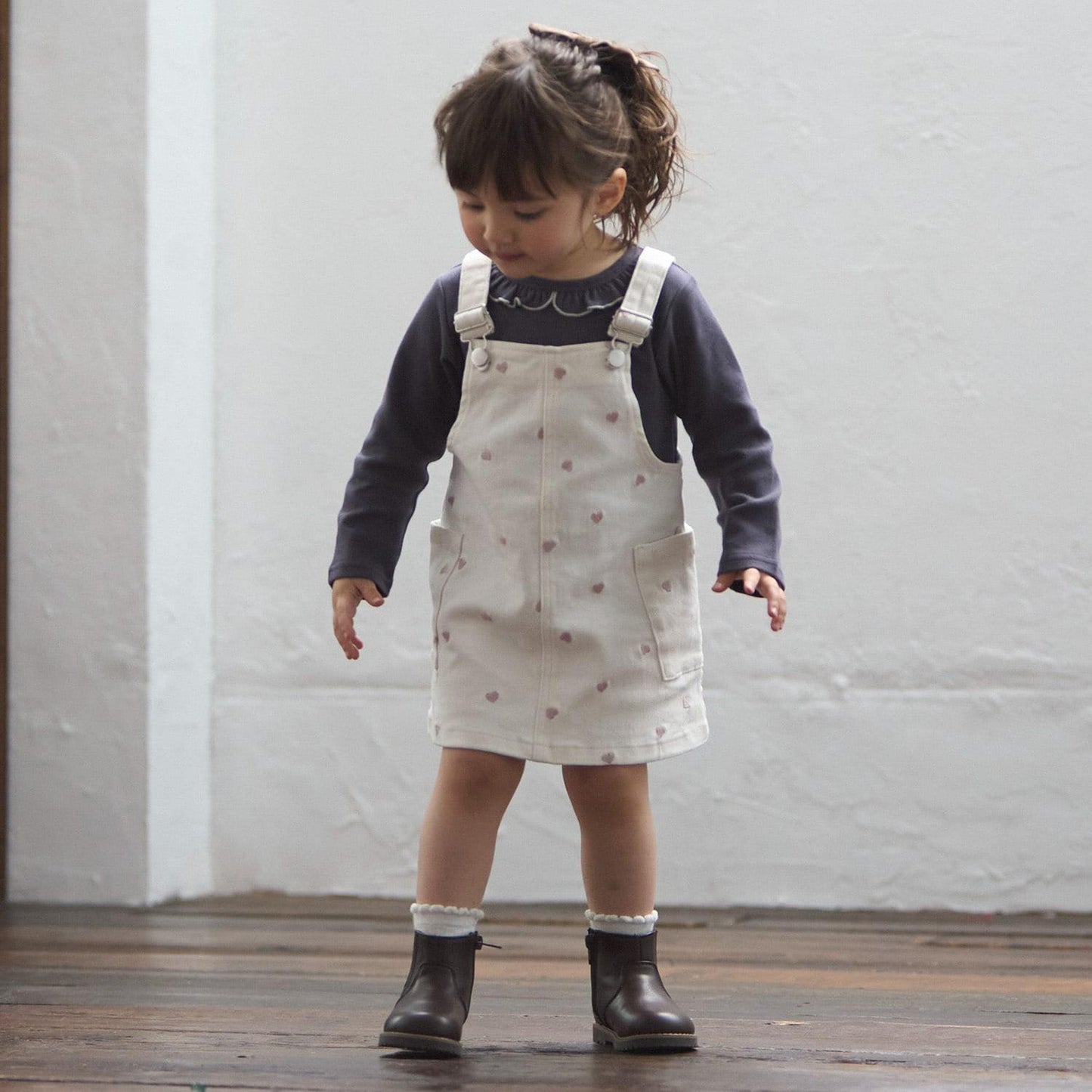 刺繡揹帶裙套裝