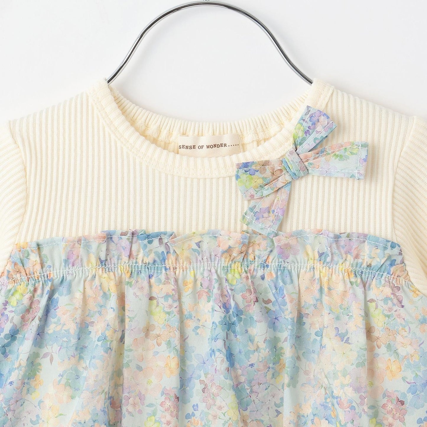 花卉拼接長袖連衣裙