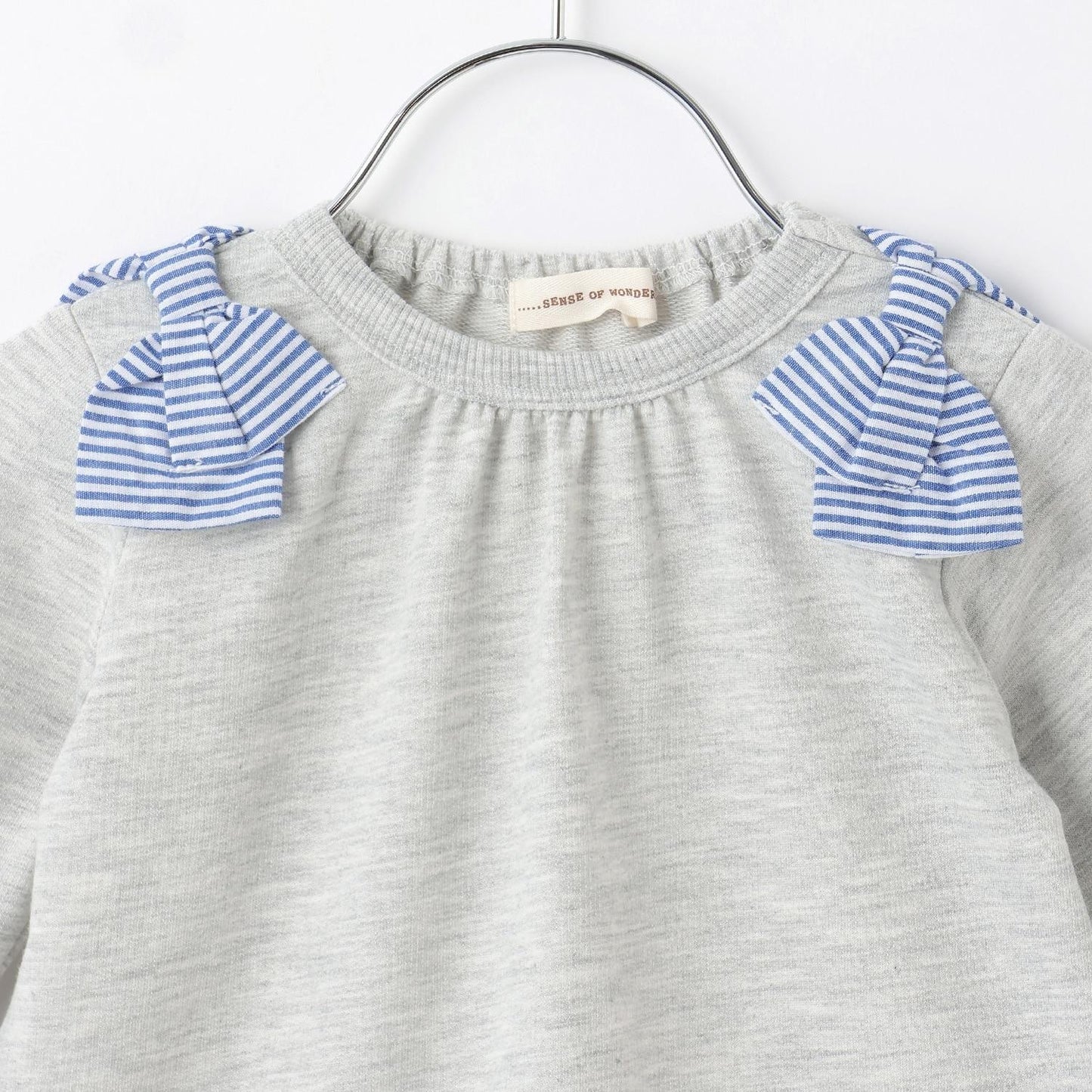 肩部蝴蝶結衛衣